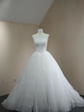 Never Been Worn Vintage Inspired Ball Gown Corset Basque Waist Wedding Dress